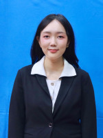 นางสาวพลอยไพลิน คล้ายคลึง